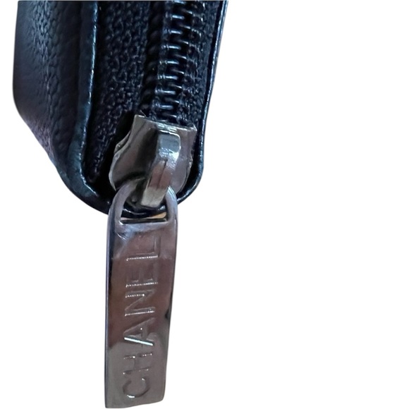 Authentic CHANEL Black Caviar Leather Zippy Wallet - Picture 9 of 13